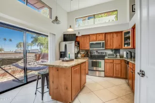 Photo #6: 6254625 Listing