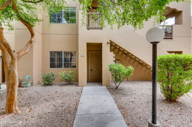 MLS: 6254752 Condo For Sale