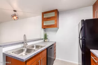 Photo #6: 6254929 Listing 