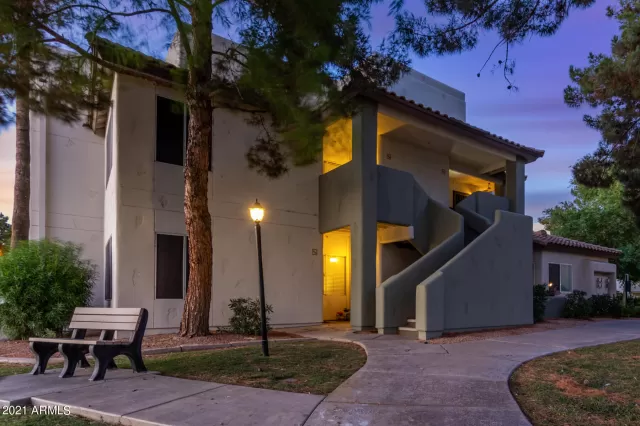 MLS: 6255011 Condo For Sale