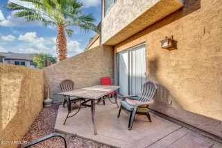 Photo #3: 6255036 Listing