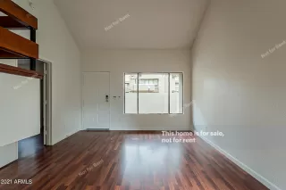 Photo #4: 6255317 Listing