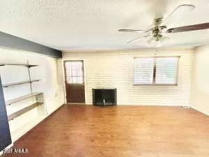 Photo #3: 6255396 Listing