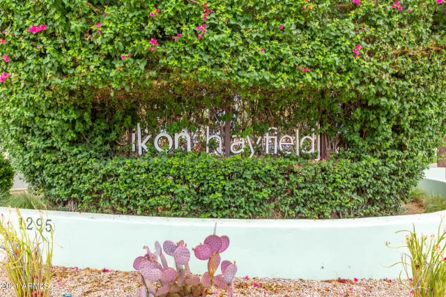 MLS: 6255446 Condo For Sale