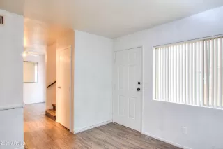 Photo #4: 6255605 Listing