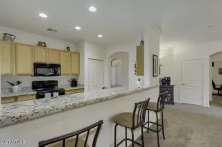 Photo #4: 6255735 Listing