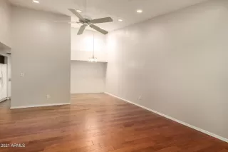 Photo #3: 6255848 Listing