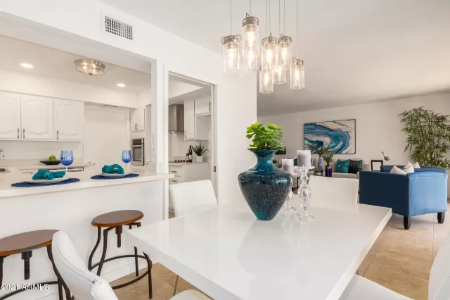 MLS: 6255947 Condo For Sale