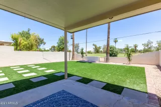 Photo #2: 6255947 Listing 