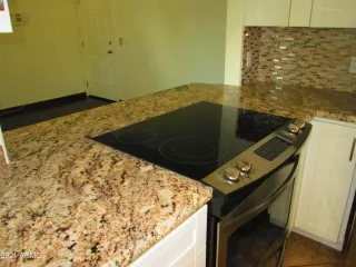 Photo #5: 6255993 Listing 