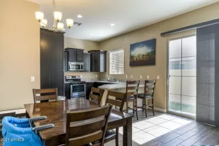 Photo #5: 6256166 Listing 