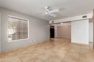 Photo #5: 6256374 Listing