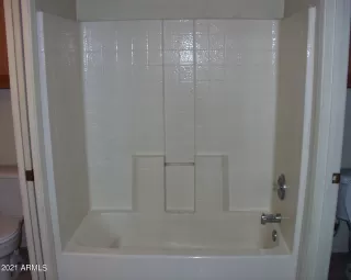 Photo #6: 6256483 Listing