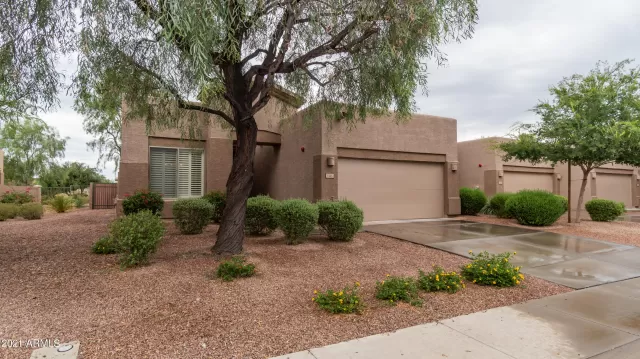 MLS: 6256682 Condo For Sale