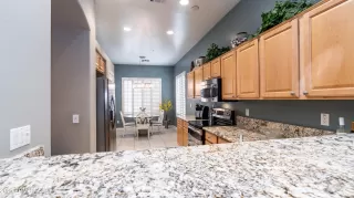 Photo #2: 6256682 Listing 