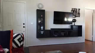 Photo #1: 6256786 Listing 