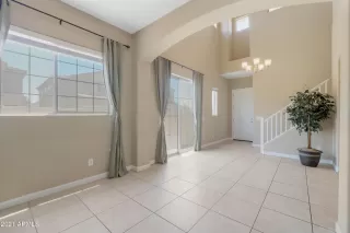 Photo #3: 6257199 Listing