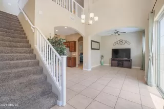 Photo #4: 6257199 Listing