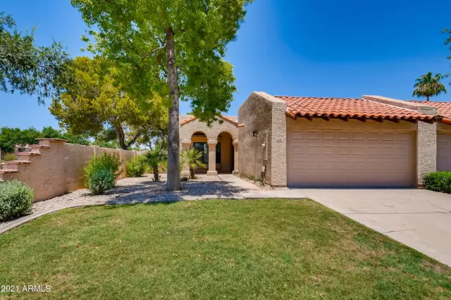 MLS: 6257453 Condo For Sale