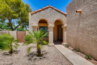 Photo #3: 6257453 Listing