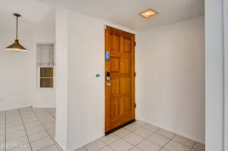 Photo #5: 6257453 Listing