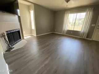 Photo #4: 6257804 Listing