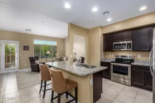 Photo #3: 6258209 Listing 