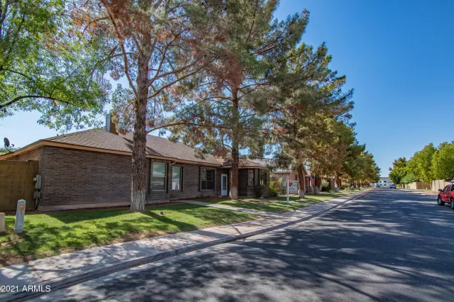 MLS: 6258376 Condo For Sale