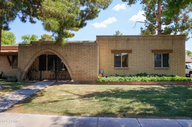 MLS: 6258407 Condo For Sale