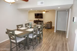 Photo #5: 6258407 Listing