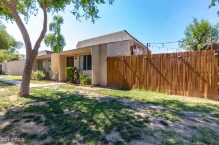 Photo #3: 6258458 Listing