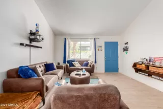 Photo #4: 6258458 Listing