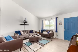 Photo #6: 6258458 Listing