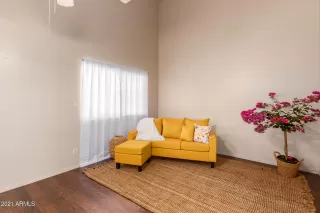 Photo #4: 6258622 Listing