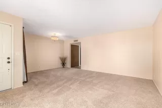 Photo #2: 6258708 Listing 