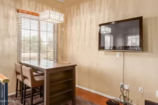 Photo #5: 6258747 Listing