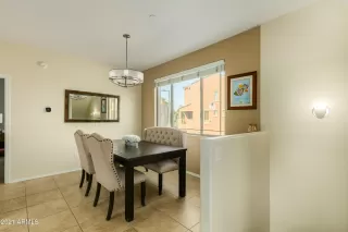 Photo #4: 6258863 Listing