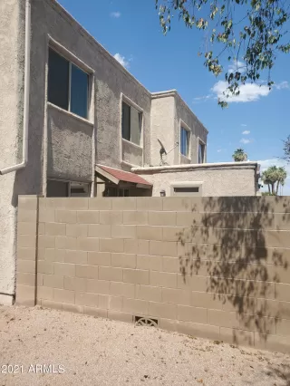 Photo #3: 6259059 Listing