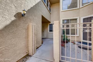 Photo #3: 6259269 Listing