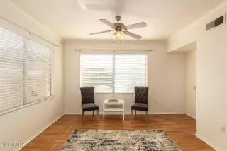 Photo #4: 6259355 Listing