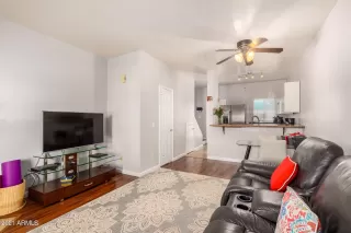 Photo #3: 6259475 Listing