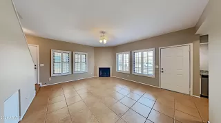 Photo #2: 6259507 Listing