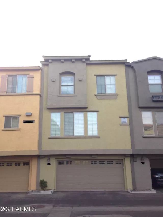 MLS: 6259592 Condo For Sale