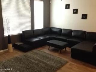 Photo #6: 6259592 Listing