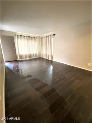 Photo #3: 6259685 Listing