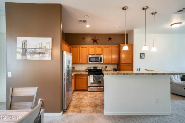 MLS: 6259904 Condo For Sale