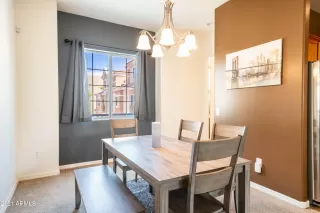 Photo #4: 6259904 Listing