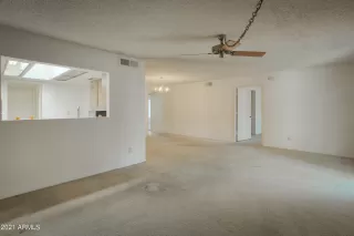 Photo #5: 6260002 Listing 