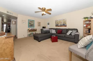 Photo #3: 6260218 Listing