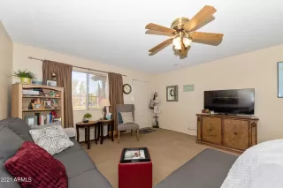 Photo #5: 6260218 Listing